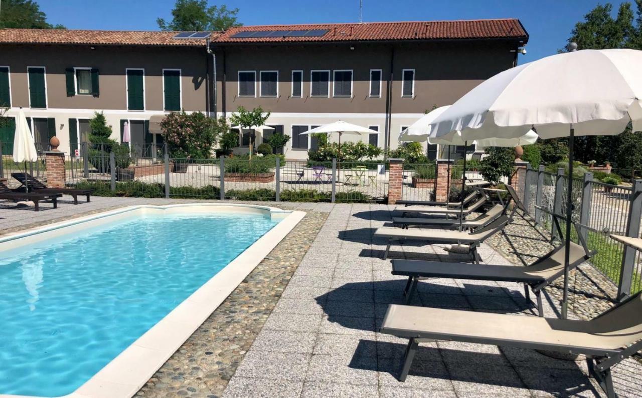 Cascina Castagneto Hotel Castell'Alfero Exterior photo